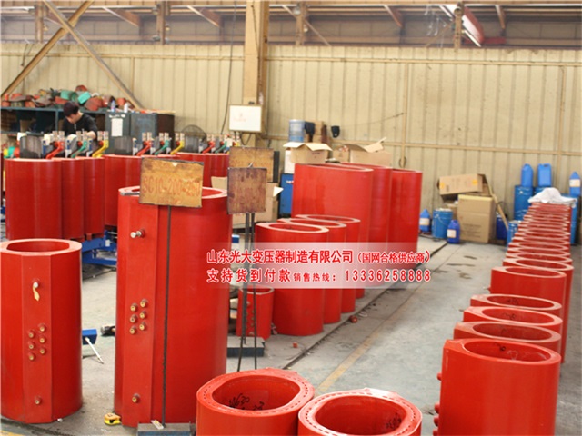 1000KVA玛多玛多玛多干式变压器 1000KVA玛多玛多玛多干式变压器
